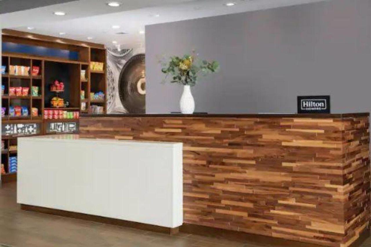 Hampton Inn نيدلز المظهر الخارجي الصورة