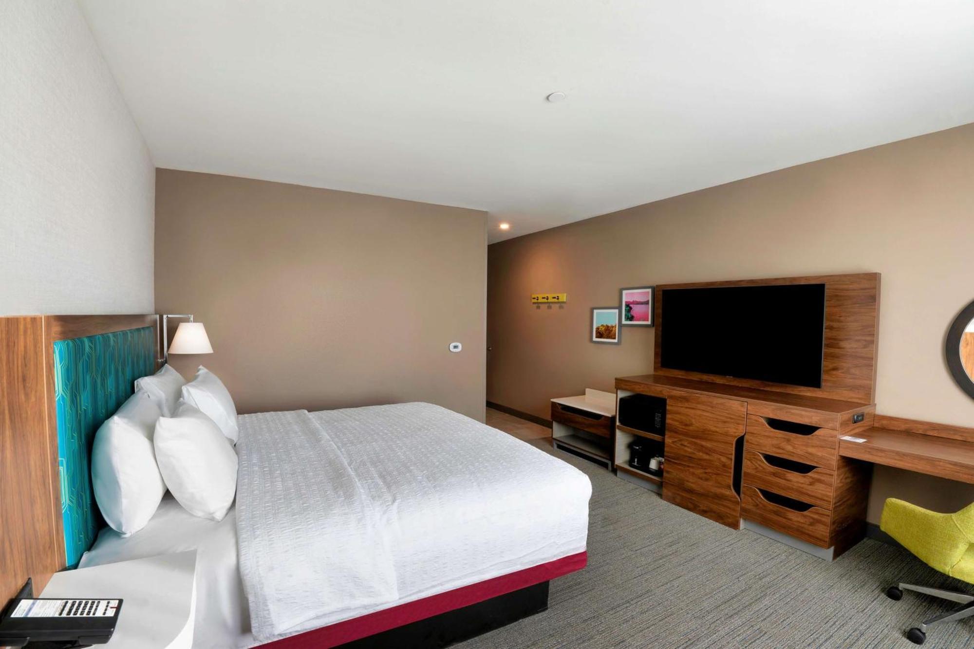 Hampton Inn نيدلز المظهر الخارجي الصورة